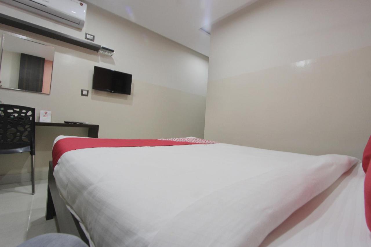 Capital O 70534 Habitat Suites And Rooms Bangalore Exterior foto