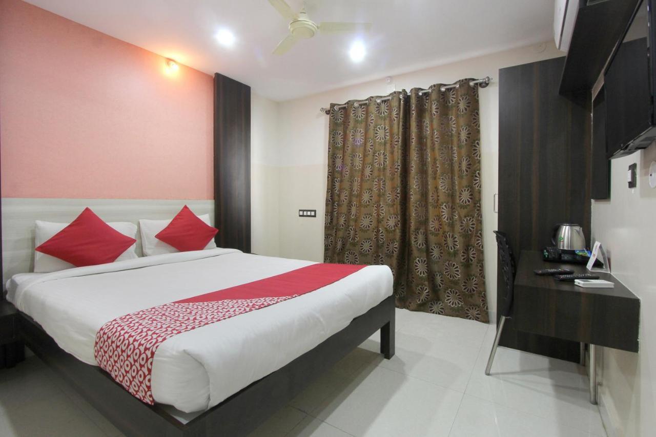 Capital O 70534 Habitat Suites And Rooms Bangalore Exterior foto
