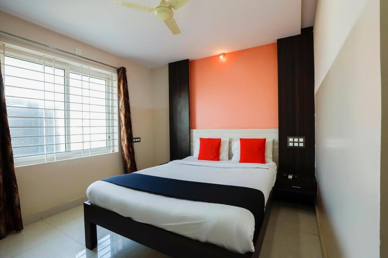 Capital O 70534 Habitat Suites And Rooms Bangalore Exterior foto