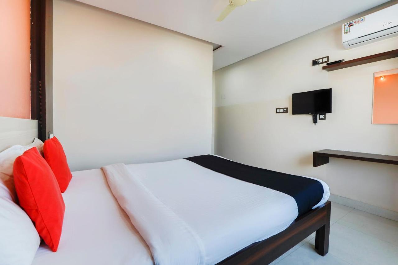 Capital O 70534 Habitat Suites And Rooms Bangalore Exterior foto