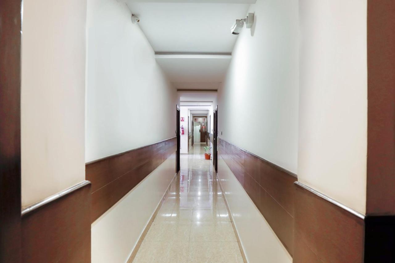 Capital O 70534 Habitat Suites And Rooms Bangalore Exterior foto